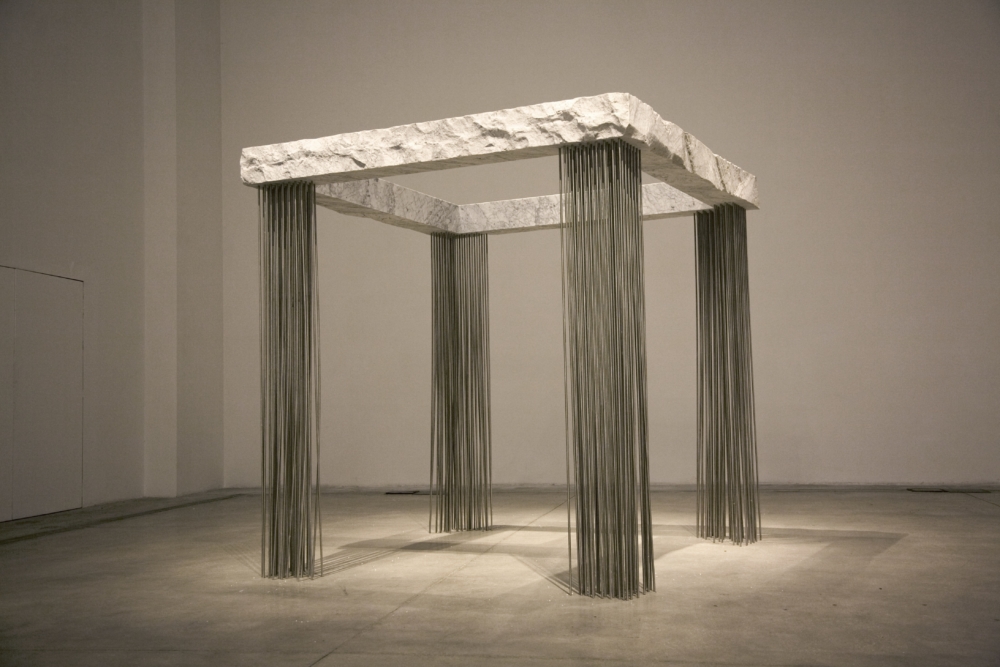 Epicarmo, 2012, marble and steel, 230 x 230 x 230 cm.IMG_0638 copia